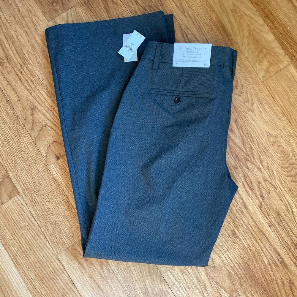 GAP Perfect Trouser Women's Pants with Two Way Stretch Fabric  - Size 6A